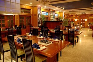Daily to-go breakfast (IDR 152000 per person)