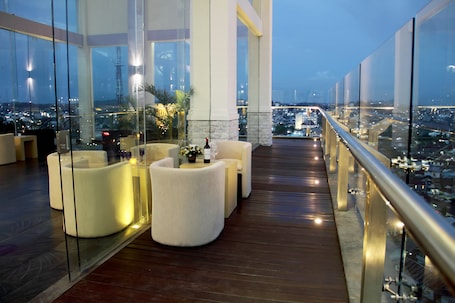 Terrace/patio. Gran Senyiur Hotel