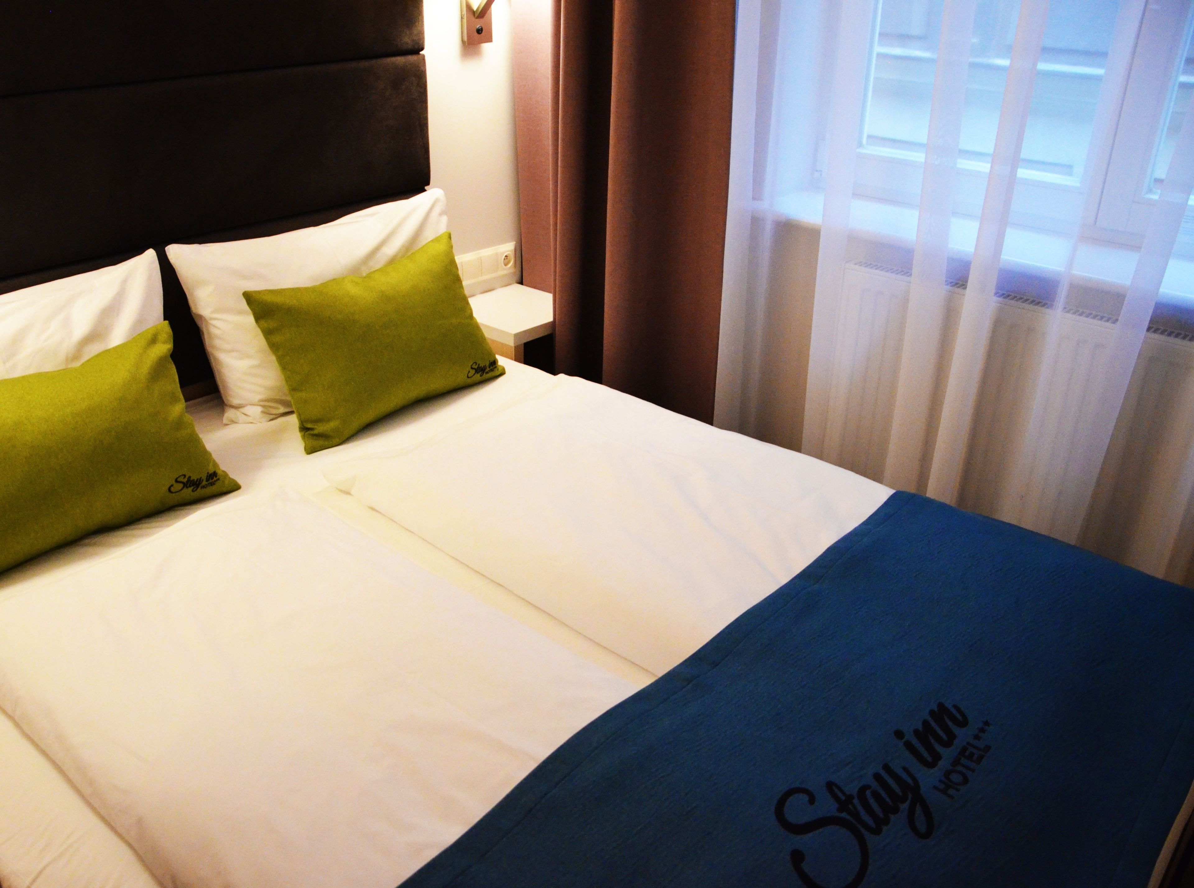 small dbl room | egyptian cotton sheets, premium bedding, in-room safe, desk