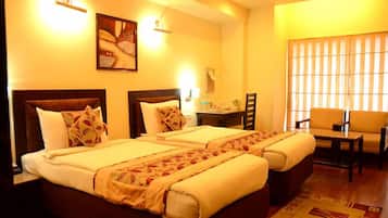 Deluxe Double or Twin Room | Premium bedding, minibar, desk, soundproofing
