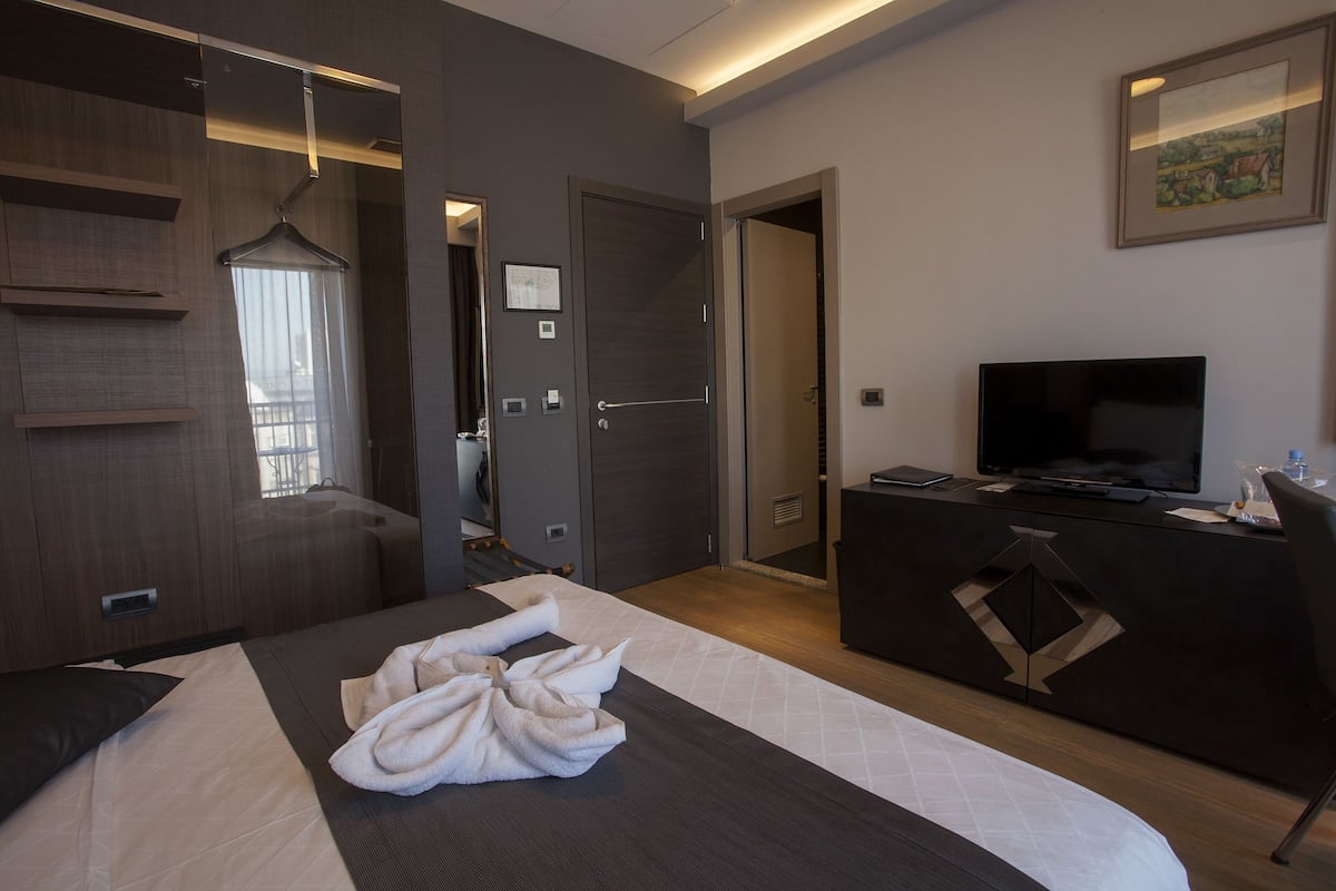 Superior-Doppel- oder -Zweibettzimmer | Minibar, Zimmersafe, Verdunkelungsvorhänge, schallisolierte Zimmer