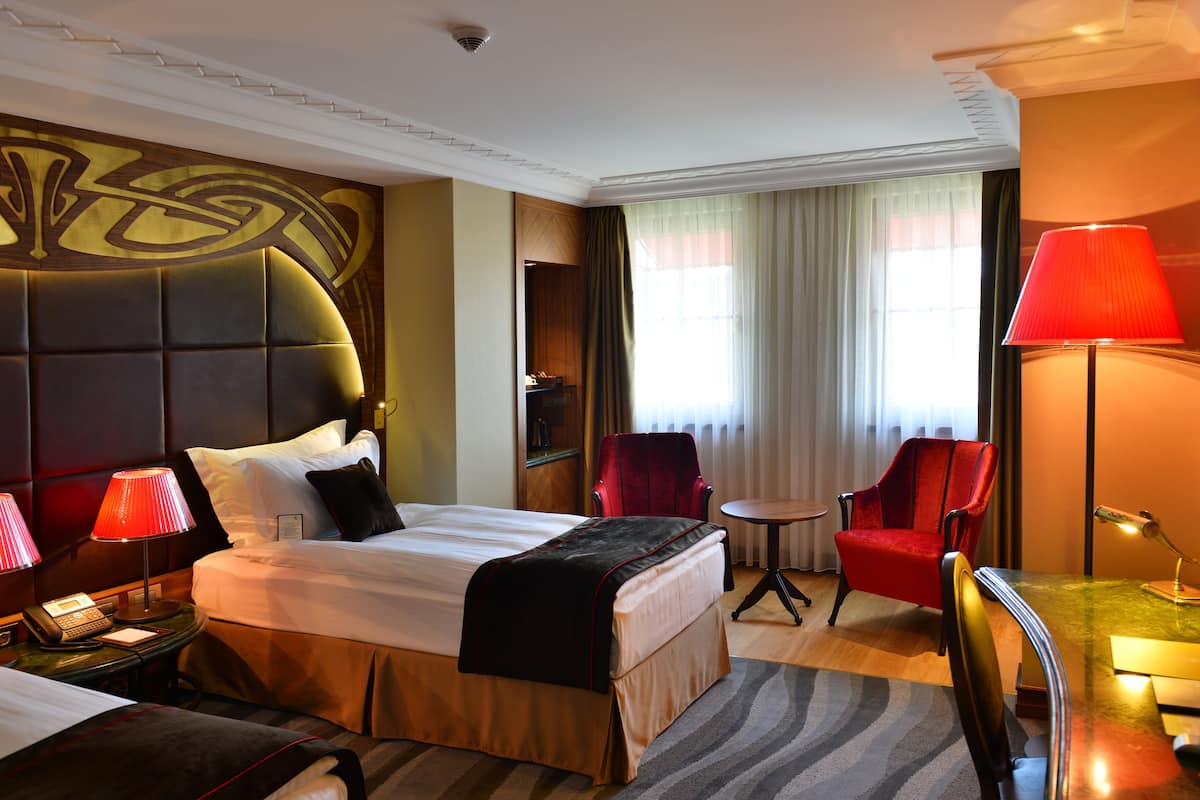 1 habitación, ropa de cama de alta calidad, edredón y minibar