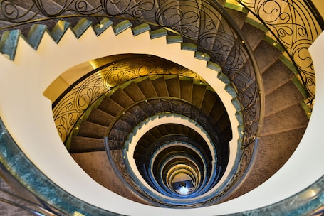 Escaleras. Warwick Ankara