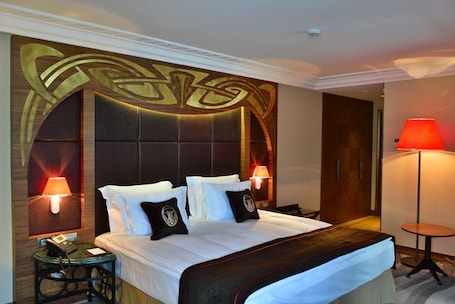 1 habitación, ropa de cama de alta calidad, edredón y minibar
