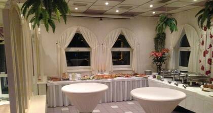 Hotel & Restaurant Park Cafe ISA