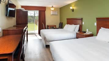 Classic-værelse - 2 queensize-senge - udsigt til flod | Skrivebord, gratis Wi-Fi