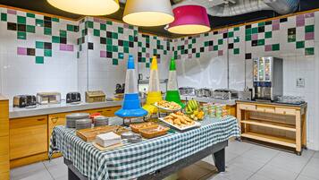 Daily buffet breakfast (GBP 12.95 per person)