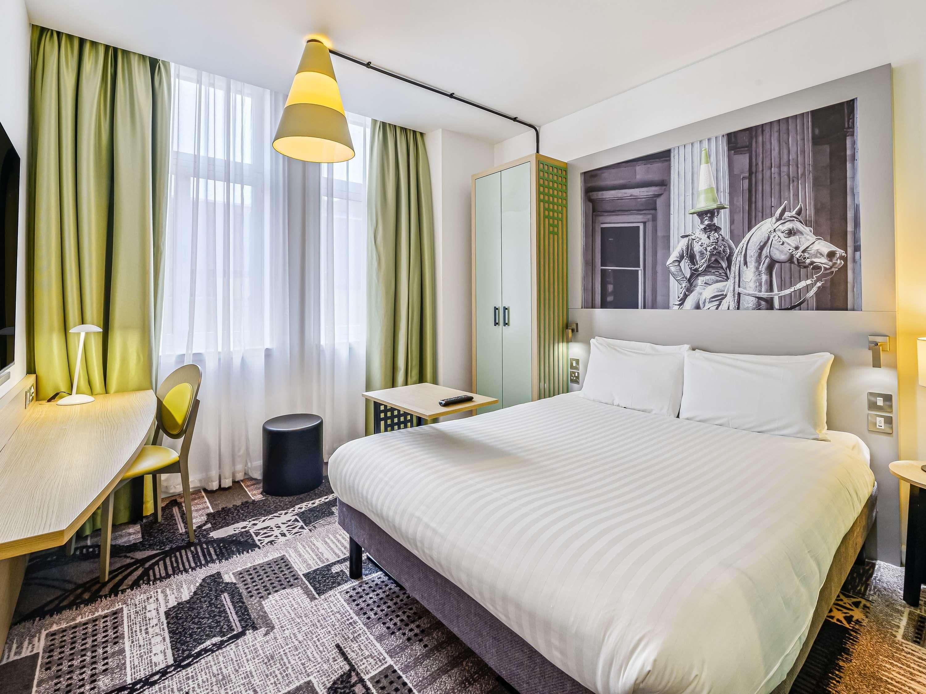 Room, 1 Double Bed (The Queen)