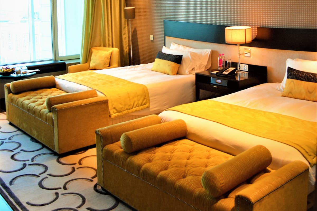 luxury room, 2 single beds, city view | premium bedding, minibar, in-room safe, desk