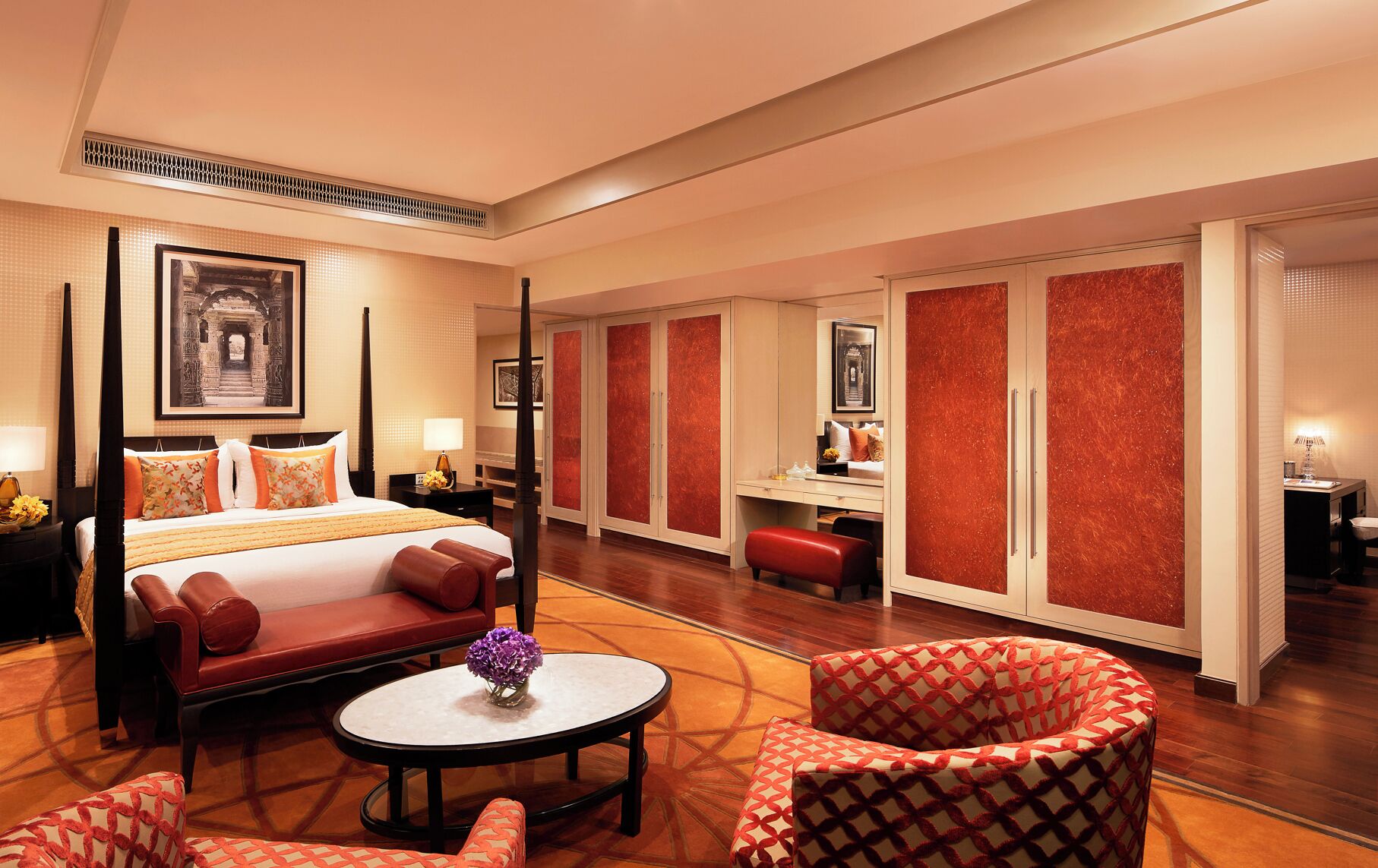 Ropa de cama de alta calidad y minibar 