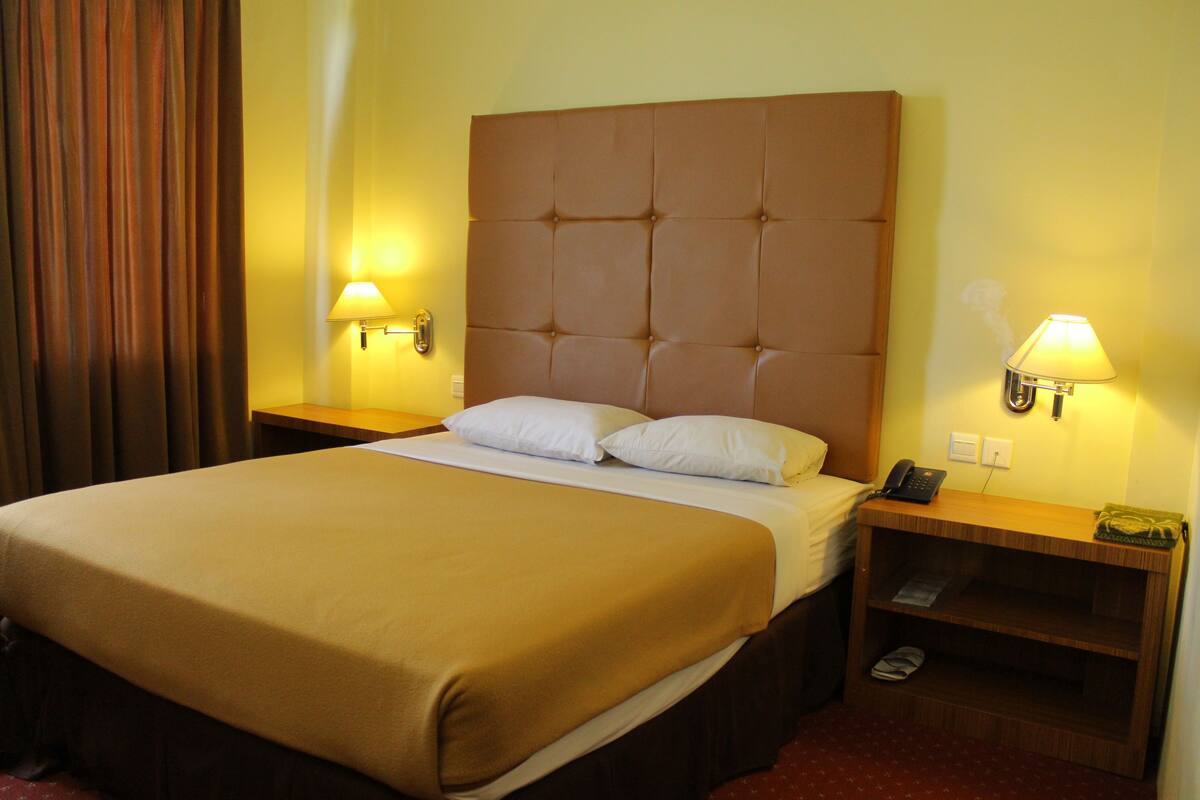 superior room king | premium bedding, individually decorated, desk, rollaway beds