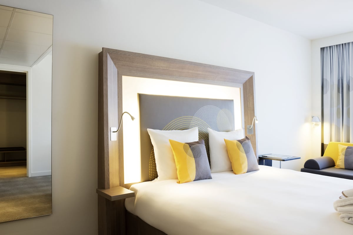 1 bedroom, in-room safe, desk, laptop workspace