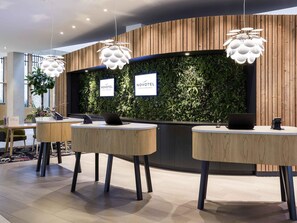 Lunch, dinner served; international cuisine, al fresco dining 