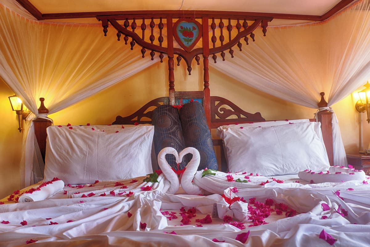 Standard Double Room | Premium bedding, minibar, desk, iron/ironing board