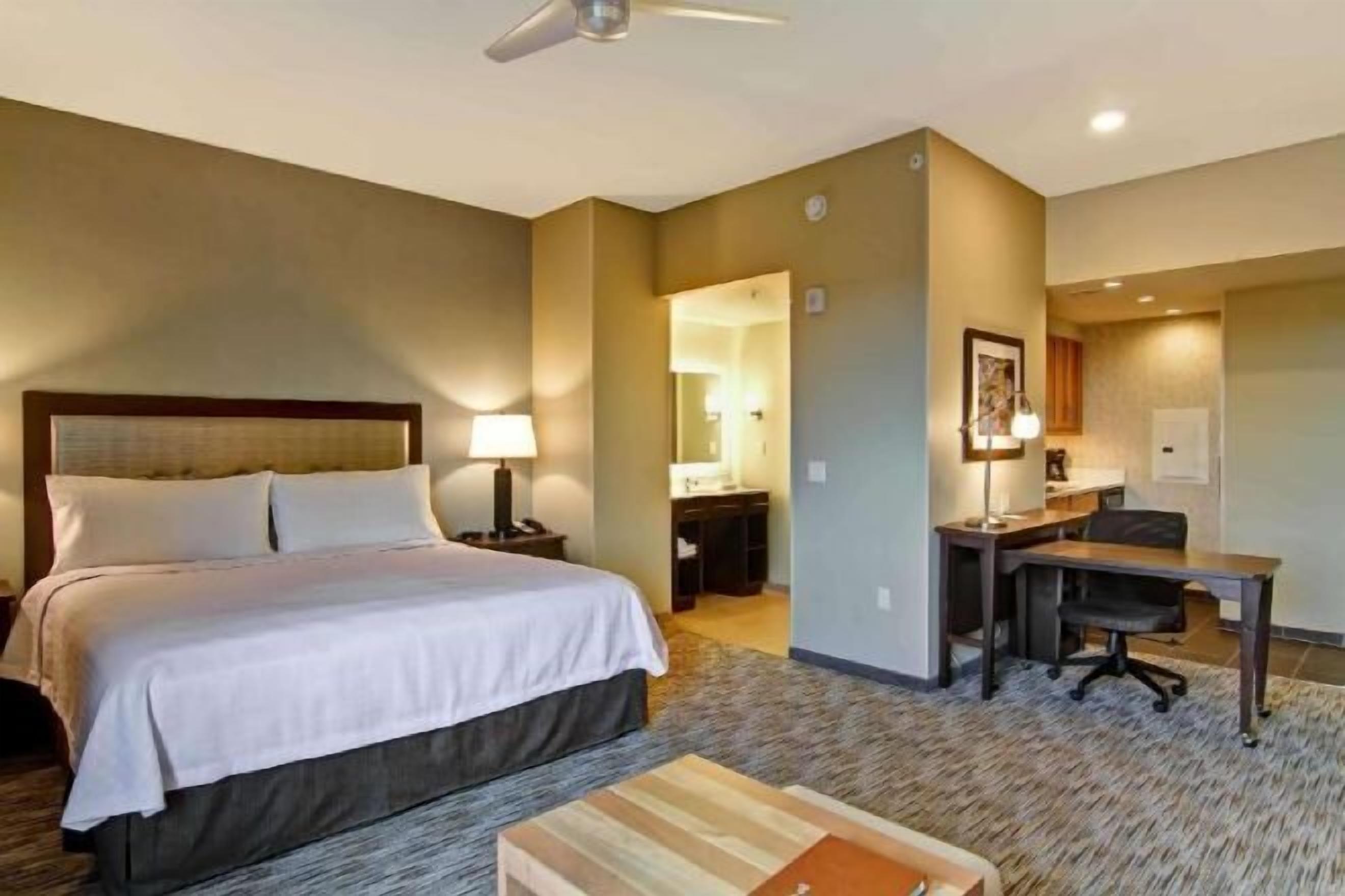 低刺激性寝具、セーフティボックス (室内)、アイロン / アイロン台、ベビーベッド (無料)