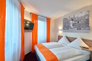 1 chambre, bureau, chambres insonorisées, lits bébé (en supplément)