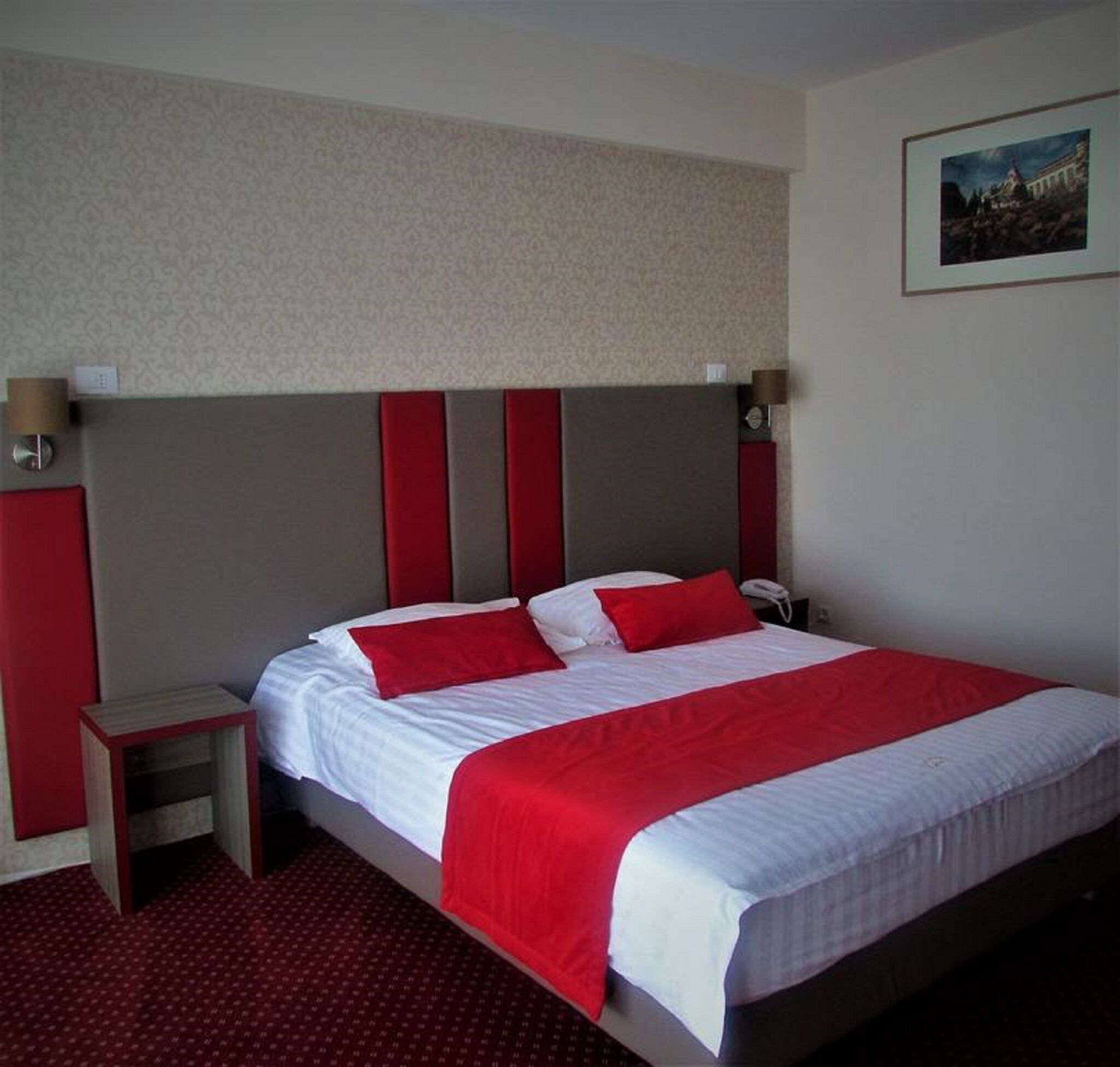 Minibar, in-room safe, desk, soundproofing