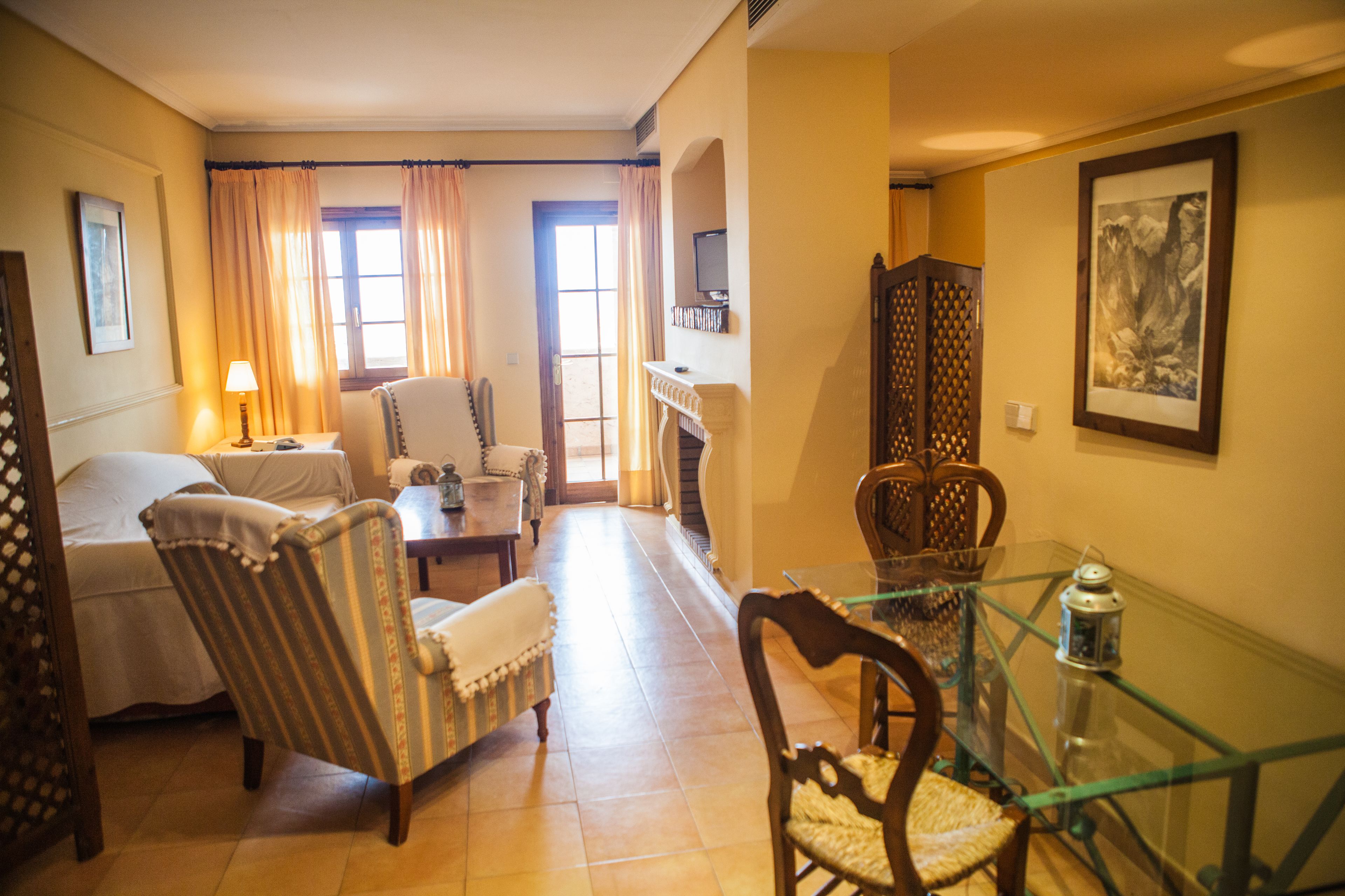 Foto - Estudios Turísticos Bahia Sur