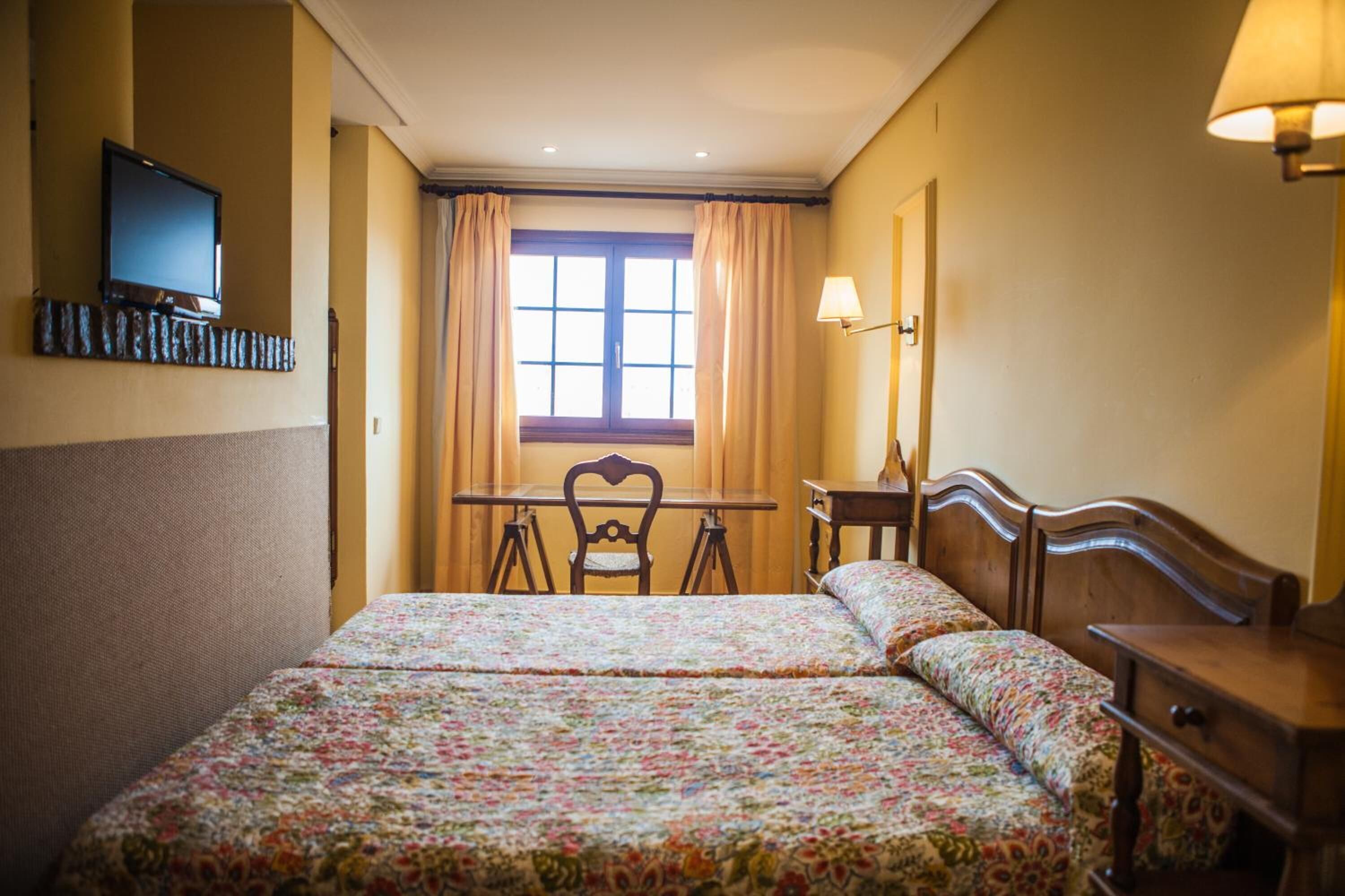 Foto - Estudios Turísticos Bahia Sur