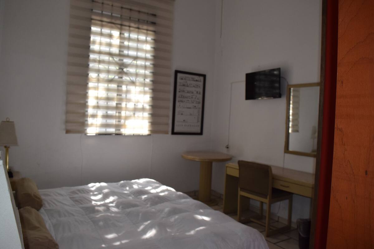 Habitación estándar, 1 cama King size | Ropa de cama 