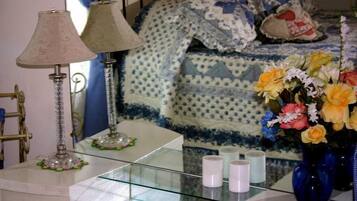 Katil lipat simpan percuma, Wi-fi percuma