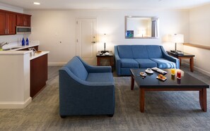 Luxury Suite, 1 King Bed (King and Sofa Bed) | Living area