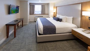 Luxury Suite, 1 King Bed (King and Sofa Bed) | In-room safe, desk, laptop workspace, iron/ironing board