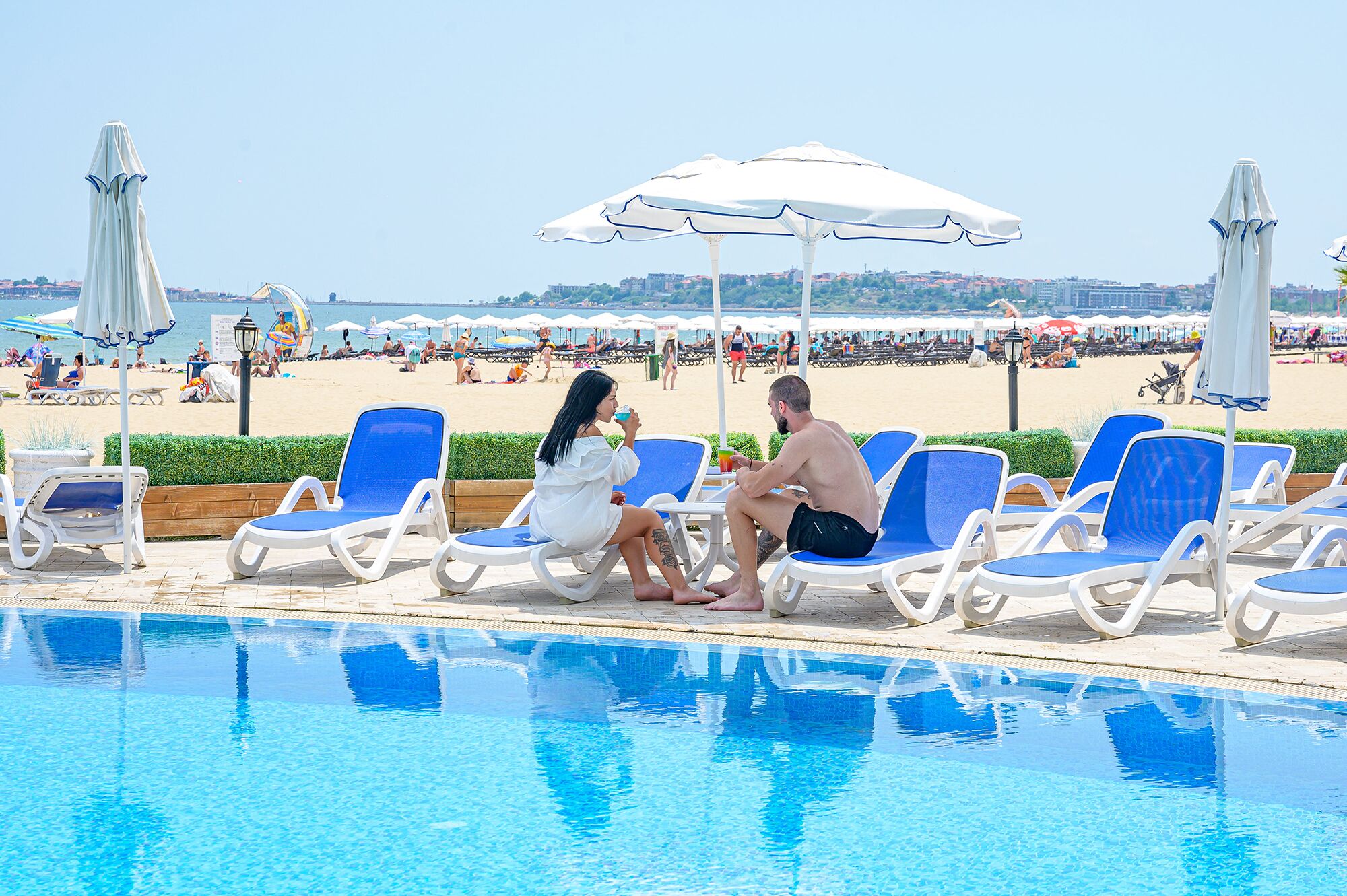 Alberca al aire libre por temporada 