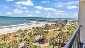 Oceanfront 1 Bedroom Suite with Balcony and Full Kitchen | Beach/ocean view