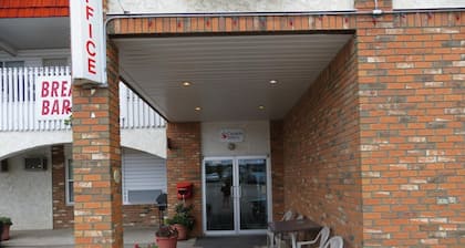 Lazy J Motel