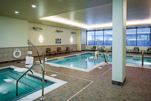 Piscine couverte