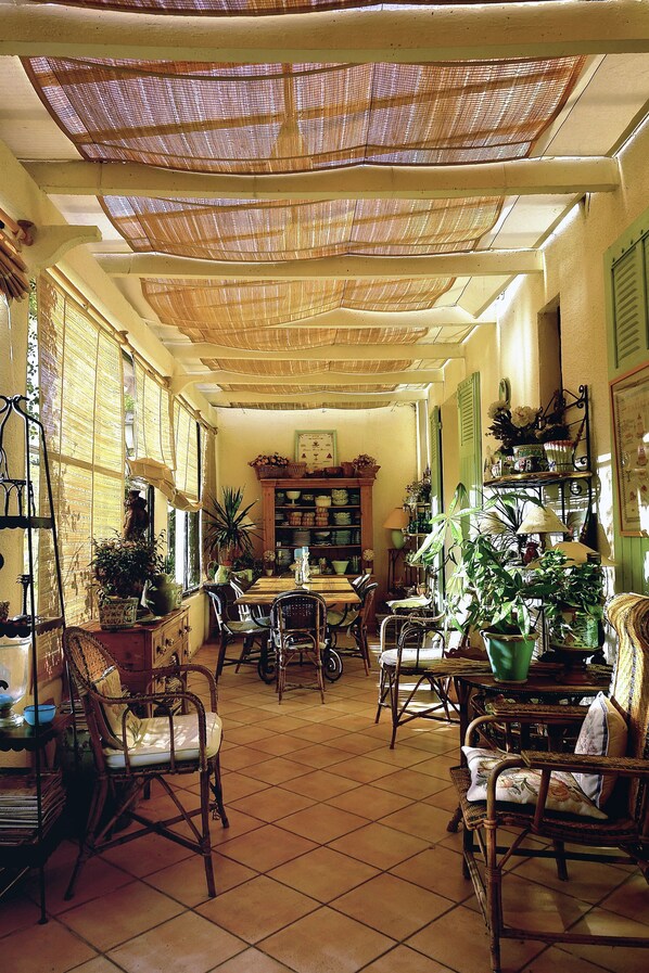 Interior - Le Domaine de Saint Véran (Orgon)