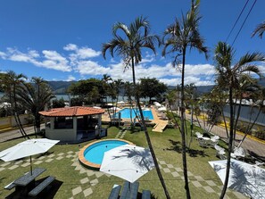 Outdoor pool - Hotel Recanto dos Pássaros (São Sebastião)