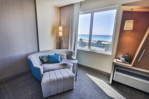 36-inch flat-screen TV with premium TV channels, TV - Sundrift Inn (Fort Walton Beach)