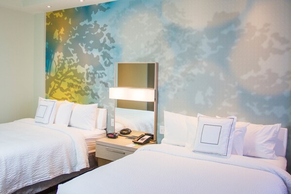 办公桌、熨斗/熨衣板、免费 WiFi、床单