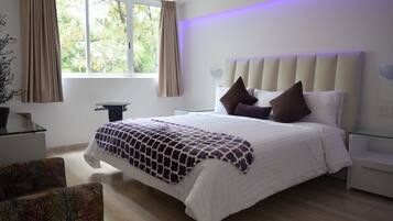 Habitación Deluxe, 1 cama King size | Wifi gratis