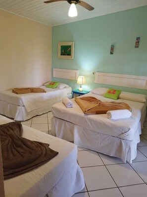 ห้องแฟมิลี่ | มินิบาร์, ตู้นิรภัยในห้องพัก, Wi-Fi ฟรี, ผ้าปูที่นอน