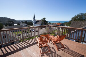 Panoramic Suite, Fireplace, City View (Redwood Tower) | Balcony