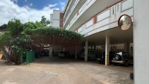 Unclassified image, 5 of 34, button - SNK Hotel (Vientiane)