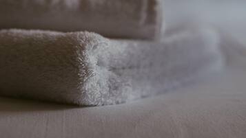 Double Room, Garden View | Premium bedding, desk, iron/ironing board, free cots/infant beds