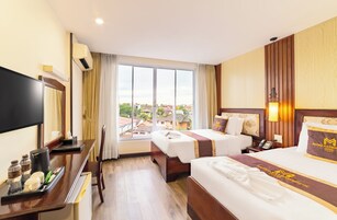 Minibar, in-room safe, desk, soundproofing