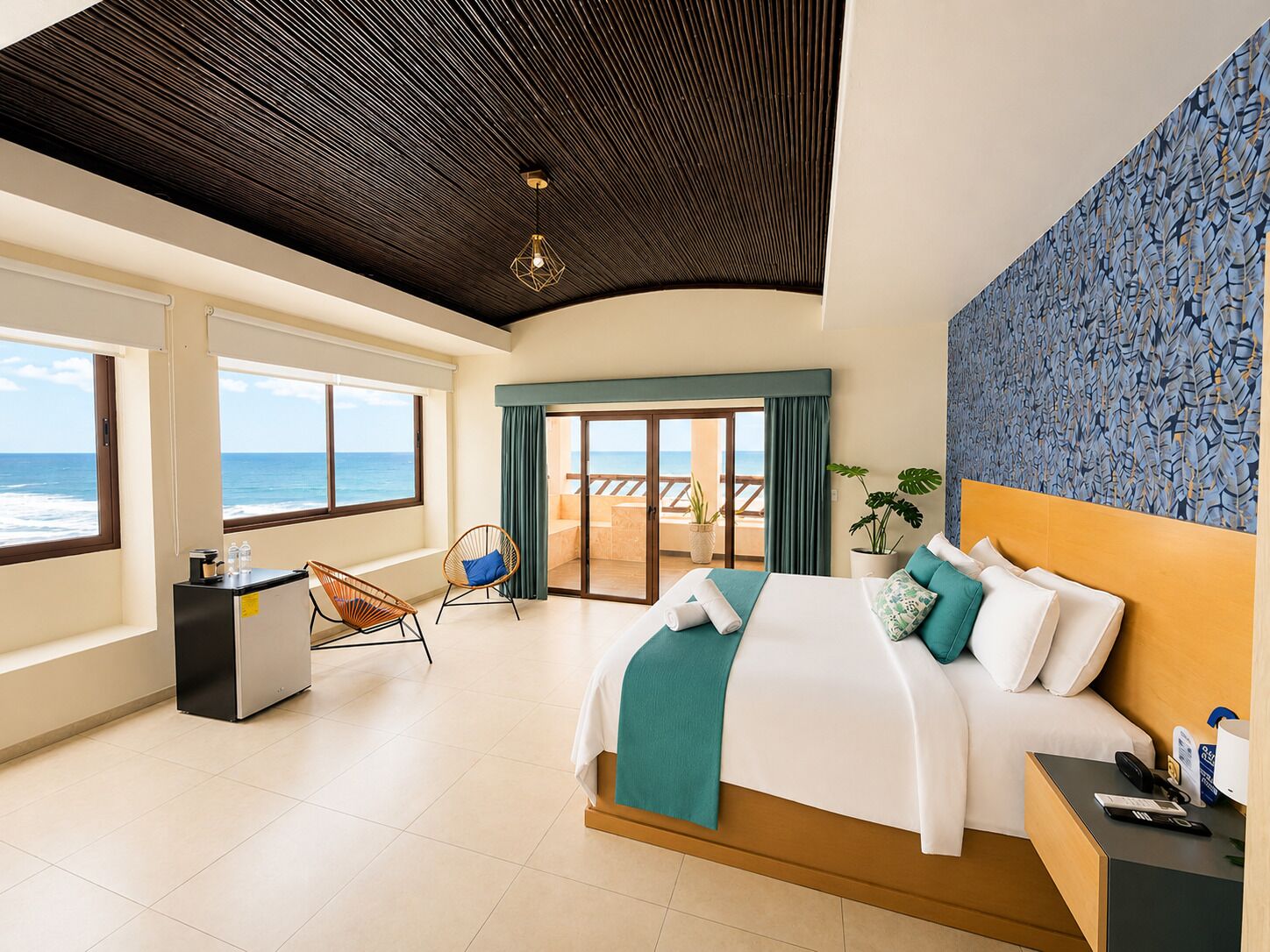 Ropa de cama de alta calidad y minibar 