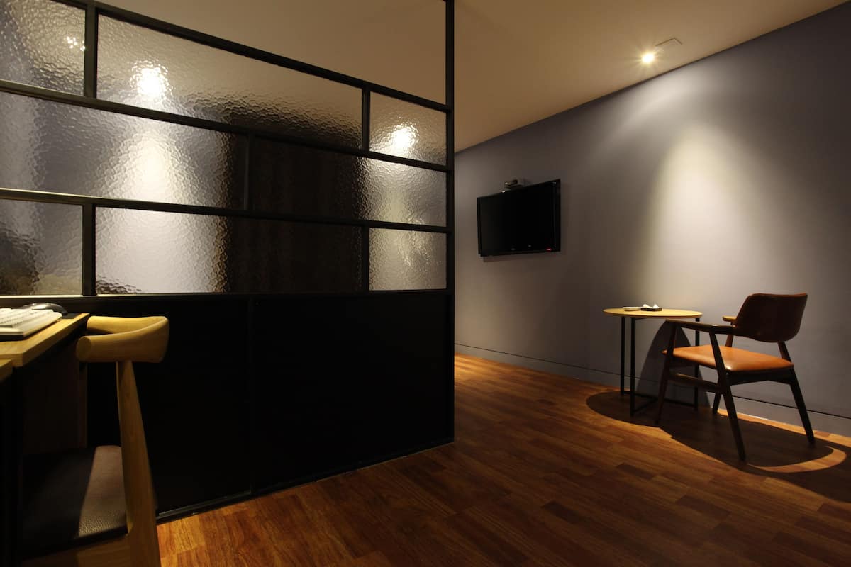 Deluxe-Zimmer | Schreibtisch, schallisolierte Zimmer, kostenloses WLAN