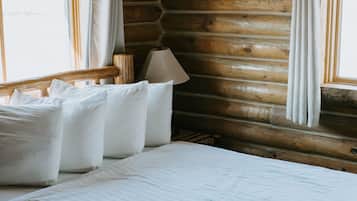 1 Schlafzimmer, Allergikerbettwaren, Schreibtisch