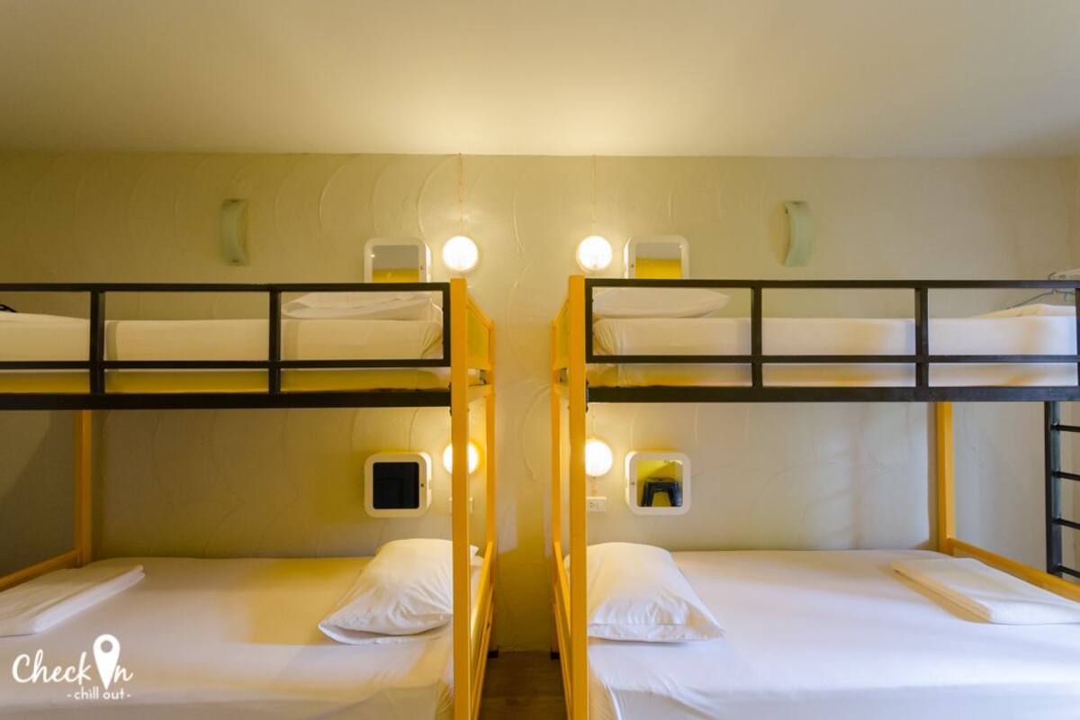 In-room safe, free WiFi