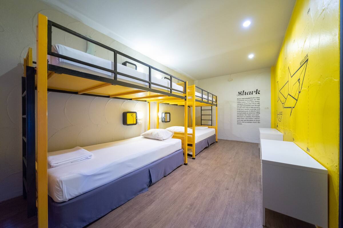 In-room safe, free WiFi