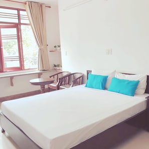 Room, 1 Double Bed | Minibar, desk, blackout drapes, free WiFi - Hi Hop Yen Homestay (Hoi An)