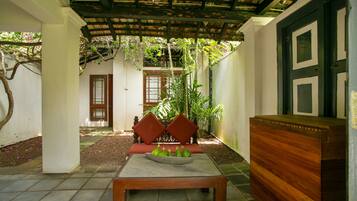 Habitación | Vista al patio