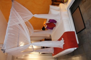 Standard Double Room, 1 Bedroom | Premium bedding, minibar, in-room safe, desk