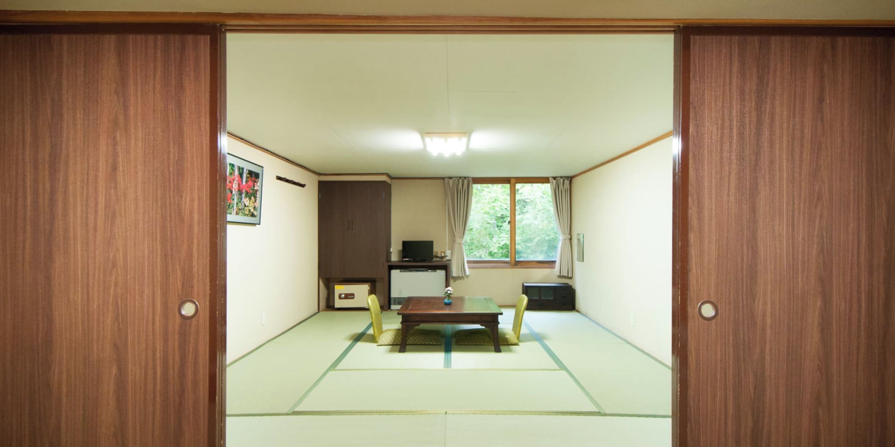 Quarto família (16.5 tatami mats, Main Wing No Wifi) | Cofres nos quartos